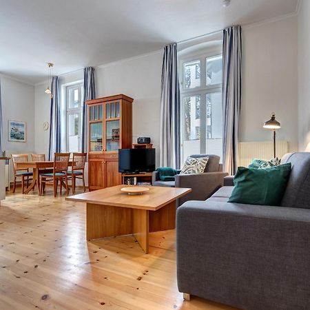 Villa Ahlbeck - Ferienwohnung Kuehlungsborn Heringsdorf  Exterior foto