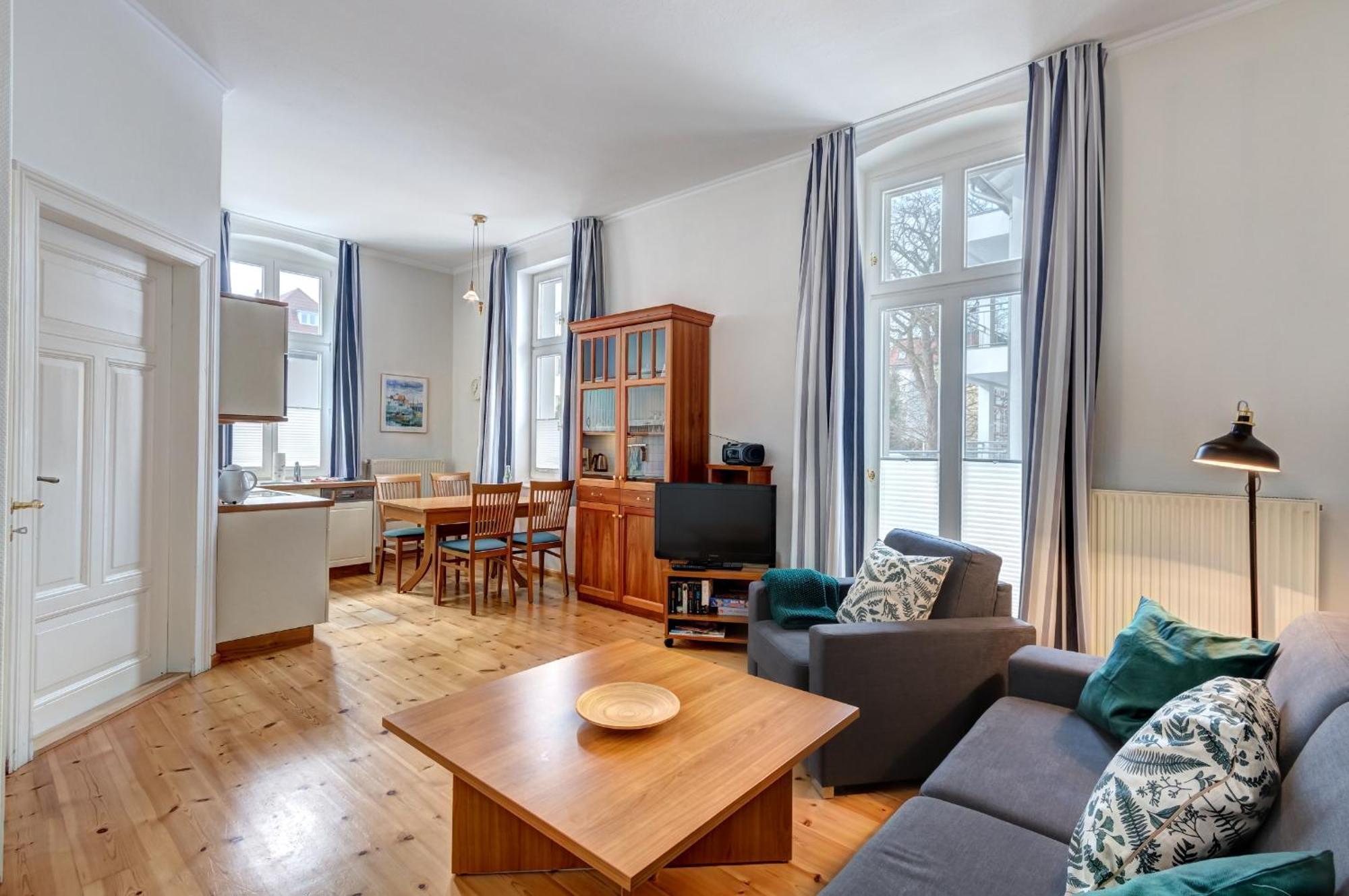 Villa Ahlbeck - Ferienwohnung Kuehlungsborn Heringsdorf  Exterior foto